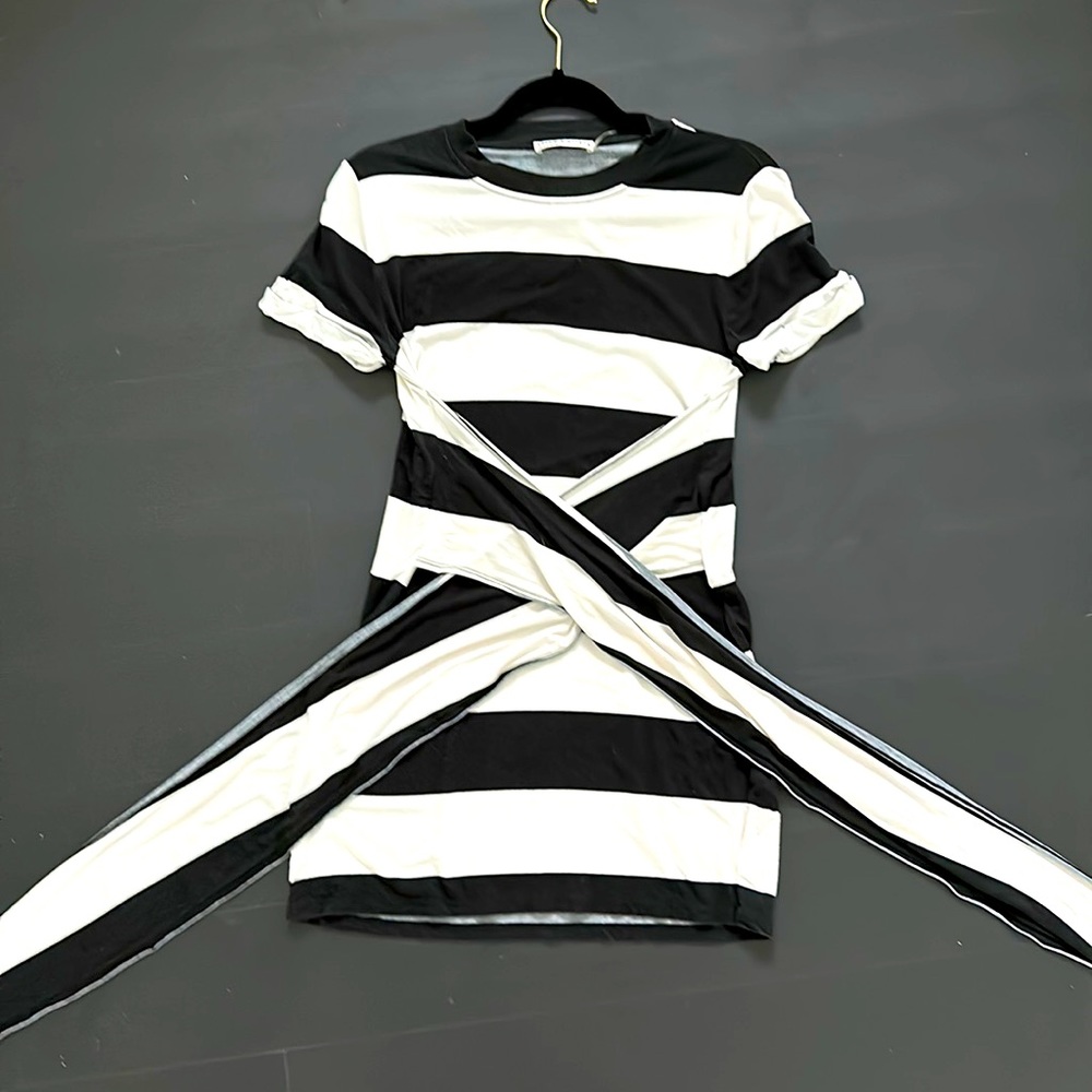 Alice+Olivia Cover up Dress